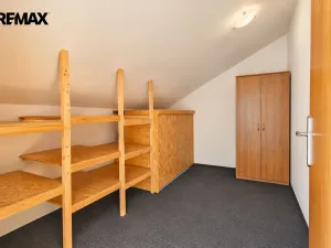 Prodej rodinného domu, Rybitví, Jiráskova, 155 m2