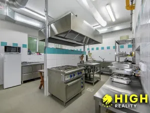 Prodej ubytování, Dobřany, Lipová, 820 m2