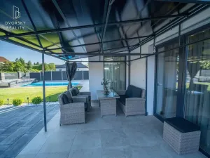 Prodej rodinného domu, Květnice, Krokusová, 243 m2