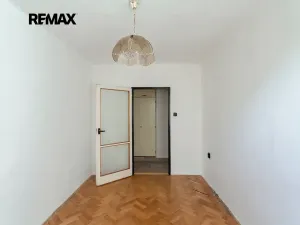 Prodej bytu 4+1, Praha - Záběhlice, Hrusická, 71 m2