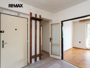 Prodej bytu 4+1, Praha - Záběhlice, Hrusická, 71 m2