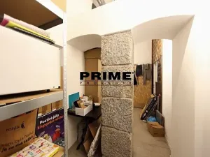 Pronájem obchodního prostoru, Praha - Nové Město, Lazarská, 50 m2