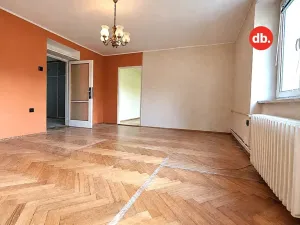 Prodej bytu 2+1, Ostrov, Borecká, 64 m2
