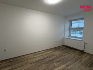 Pronájem bytu 2+kk, Ústí nad Orlicí - Hylváty, Třebovská, 47 m2