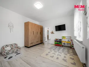 Prodej bytu 3+1, Dalovice - Všeborovice, Dolní, 76 m2