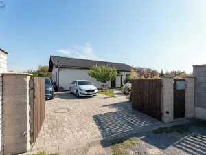 Prodej rodinného domu, Křenice, V Zahradách, 99 m2