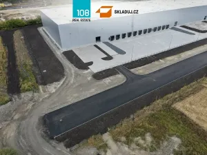 Pronájem skladu, Nymburk, 4000 m2