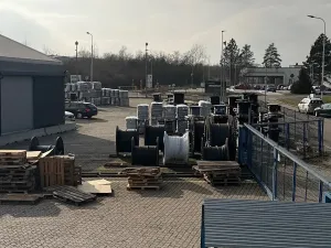 Pronájem skladu, Praha - Hostivař, Radiová, 3966 m2