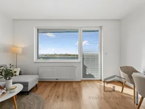 Prodej bytu 1+kk, Praha - Černý Most, Cukrova, 30 m2