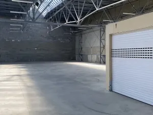 Pronájem skladu, Žatec, Purkyněho, 2000 m2