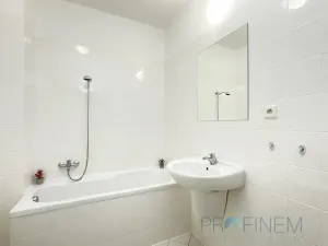 Pronájem bytu 1+1, Ústí nad Orlicí, Popradská, 40 m2