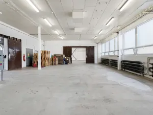 Prodej výrobních prostor, Brno - Slatina, Hviezdoslavova, 1514 m2