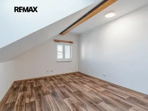 Pronájem rodinného domu, Horní Lukavice, 173 m2