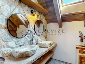 Prodej vícegeneračního domu, Lipí, 155 m2