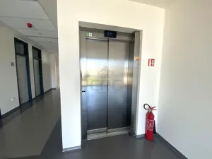 Pronájem kanceláře, Brno - Štýřice, Pražákova, 21 m2