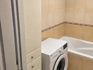 Pronájem bytu 3+1, Praha - Chodov, Bachova, 65 m2