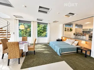 Pronájem atypického bytu, Český Krumlov, Rožmberská, 150 m2