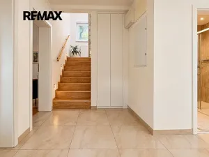 Pronájem rodinného domu, Černolice, K rybníku, 130 m2