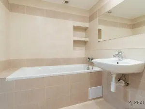 Prodej bytu 3+1, Ostrava, Čujkovova, 66 m2