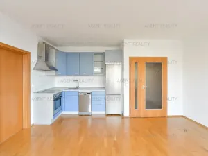 Pronájem bytu 2+kk, Praha - Řepy, Čistovická, 51 m2