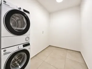 Prodej bytu 3+kk, Praha - Podolí, V rovinách, 80 m2