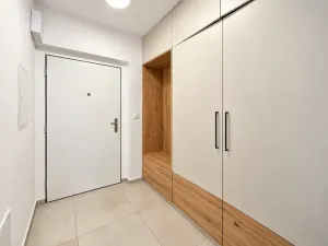 Prodej bytu 3+kk, Praha - Podolí, V rovinách, 80 m2