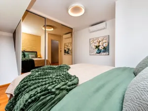 Prodej atypického bytu, Praha - Smíchov, Kobrova, 134 m2
