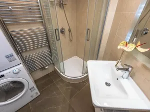 Prodej bytu 2+kk, Praha - Nové Město, Tyršova, 56 m2