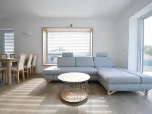 Prodej bytu 3+kk, Sebranice, 75 m2