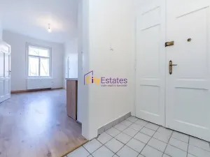 Pronájem bytu 1+1, Praha - Vršovice, Žitomírská, 40 m2