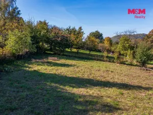 Prodej pozemku pro bydlení, Huntířov, 2573 m2