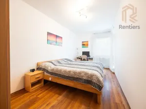 Prodej bytu 2+kk, Praha - Horní Měcholupy, Hornoměcholupská, 54 m2