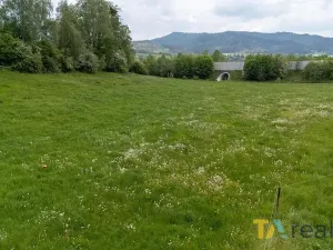 Prodej pozemku pro bydlení, Návsí, 1359 m2