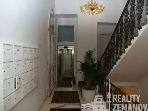 Pronájem bytu 1+kk, Praha - Vinohrady, Italská, 41 m2