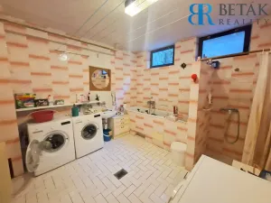 Prodej rodinného domu, Nedvědice, 200 m2