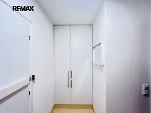 Pronájem bytu 1+kk, Praha - Libeň, Na dlážděnce, 38 m2