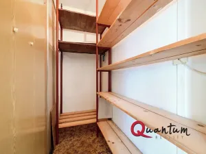 Prodej bytu 1+1, Hradec Králové, třída Edvarda Beneše, 42 m2
