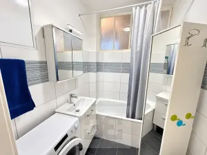 Pronájem bytu 4+kk, Praha - Vokovice, 99 m2