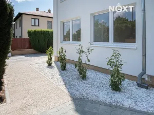 Prodej bytu 2+kk, Praha - Kyje, Vajgarská, 27 m2