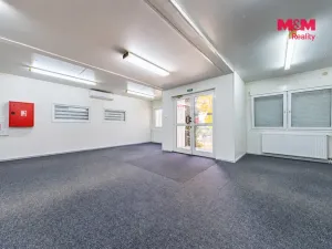 Prodej komerčního pozemku, Bernartice, 790 m2