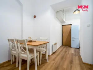 Prodej bytu 1+kk, Praha - Holešovice, Ortenovo náměstí, 37 m2