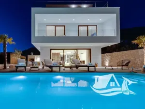 Prodej vily, Podstrana, Chorvatsko, 285 m2