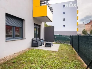 Pronájem bytu 2+kk, Pardubice, Bratranců Veverkových, 46 m2