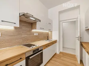 Pronájem bytu 2+kk, Praha - Vysočany, Kolmá, 34 m2