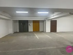 Pronájem skladu, Olomouc, Holická, 187 m2
