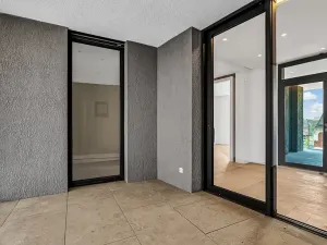Prodej bytu 5+kk, Praha - Holešovice, Komunardů, 206 m2