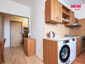 Prodej bytu 2+1, Lysá nad Labem, Husovo náměstí, 50 m2