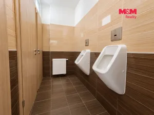 Pronájem kanceláře, Úvaly, 208 m2