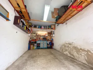 Pronájem garáže, Tábor, Náchodská, 18 m2
