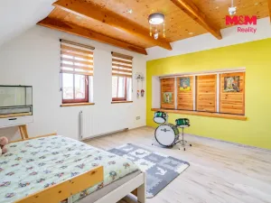 Prodej rodinného domu, Lužnice, 180 m2
